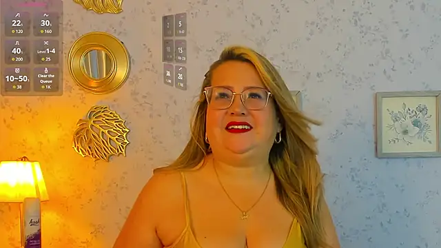 Snapshot of Martinacurvy_ chatting on 31, 3, 2026 Martinacurvy online show from 31, 3, 2026
