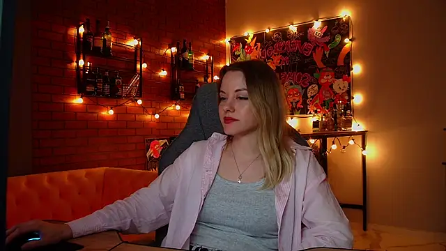 VireliaMoonfall online show from 13, 6, 2026
