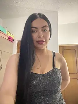 Snapshot of Cami_olarte chatting on 22, 4, 2026 Cami olarte online show from 22, 4, 2026