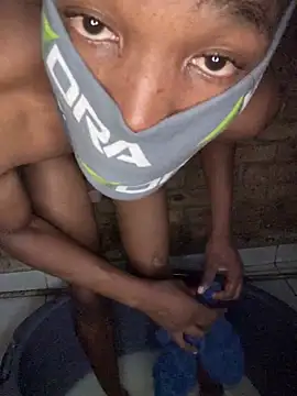 Snapshot of chinaeye012 chatting on 2, 4, 2026 chinaeye012 online show from 2, 4, 2026