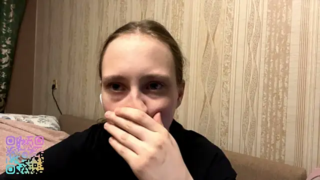 Snapshot of JayneJuly chatting on 23, 4, 2026 JayneJuly online show from 23, 4, 2026