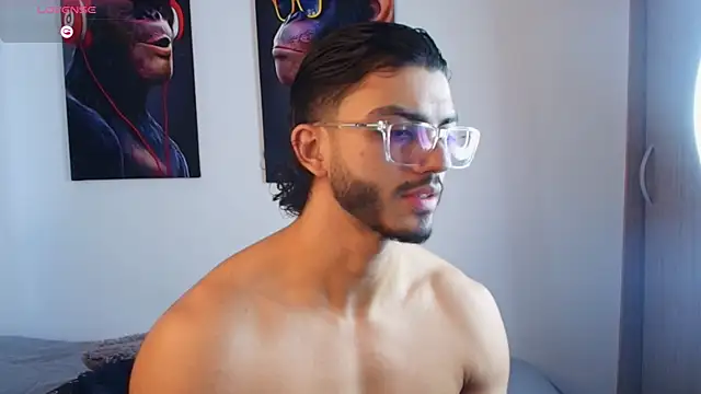 Snapshot of IamAxel03 chatting on 2, 4, 2026 IamAxel03 online show from 2, 4, 2026