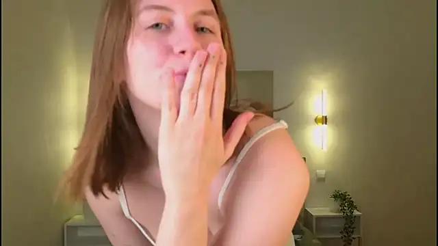 MellyAlfayi online show from 29, 3, 2026