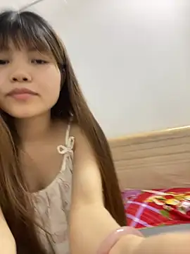 Snapshot of -Vaci- chatting on 15, 4, 2026 -Vaci- online show from 15, 4, 2026