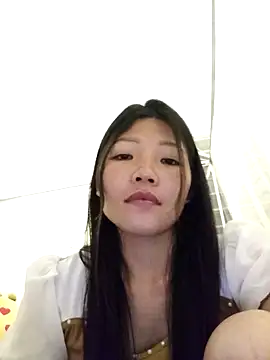 Snapshot of -Quyny- chatting on 27, 3, 2026 -Quyny- online show from 27, 3, 2026