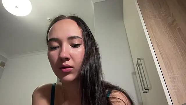 Snapshot of Liesenaniles chatting on 18, 5, 2026 Liesenaniles online show from 18, 5, 2026