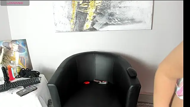ZoeBrownn online show from 24, 4, 2026