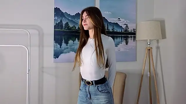 Snapshot of CherlyGuss chatting on 28, 3, 2026 CherlyGuss online show from 28, 3, 2026