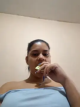 Snapshot of Ciela_xxx chatting on 9, 4, 2026 Ciela xxx online show from 9, 4, 2026