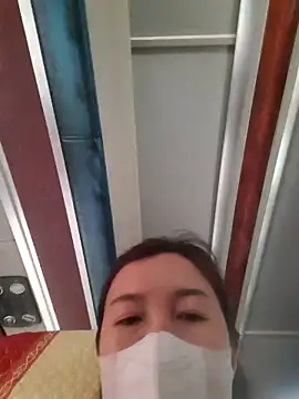 Snapshot of hana_2girl chatting on 5, 4, 2026 hana 2girl online show from 5, 4, 2026