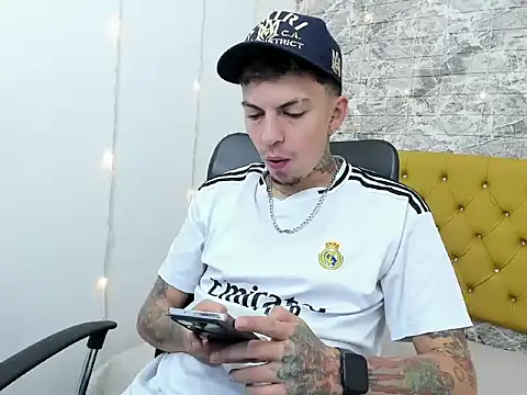 Max sstteel online show from 25, 4, 2026