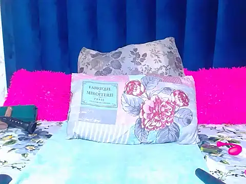 Snapshot of Cherrybootyofjoy86 chatting on 7, 4, 2026 Cherrybootyofjoy86 online show from 7, 4, 2026