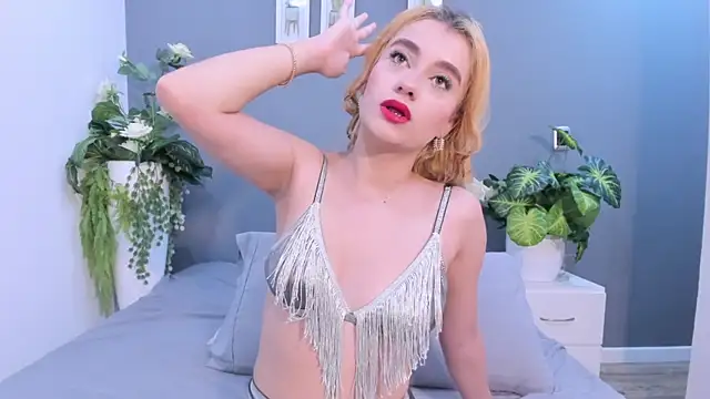 SalomeLarzon online show from 10, 5, 2026