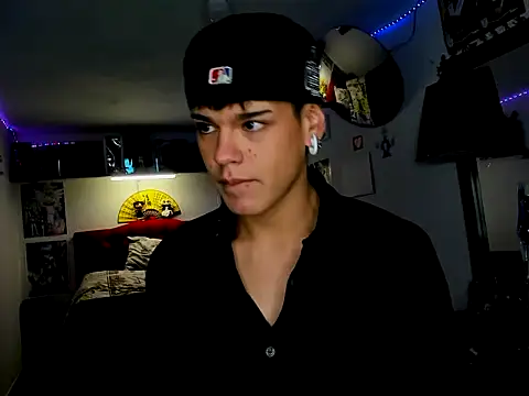 Snapshot of Keff_andrew34 chatting on 6, 4, 2026 Keff andrew34 online show from 6, 4, 2026