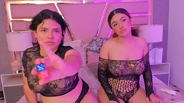 Snapshot of RosseChar chatting on 4, 4, 2026 RosseChar online show from 4, 4, 2026