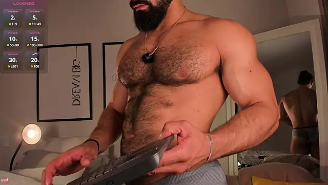 Snapshot of Max_strong01 chatting on 6, 6, 2026 Max strong01 online show from 6, 6, 2026