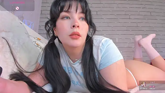 Snapshot of NatalForsy chatting on 7, 4, 2026 NatalForsy online show from 7, 4, 2026