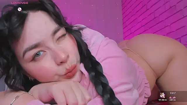 Snapshot of NatalForsy chatting on 11, 4, 2026 NatalForsy online show from 11, 4, 2026