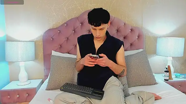 LephyStar online show from 5, 6, 2026