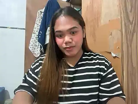 yourhotwild bella online show from 29, 7, 2026