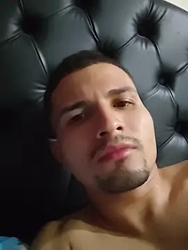 camiloangel119 online show from 28, 3, 2026