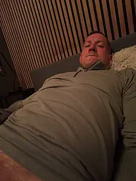 Snapshot of Fazza76 chatting on 28, 3, 2026 Fazza76 online show from 28, 3, 2026