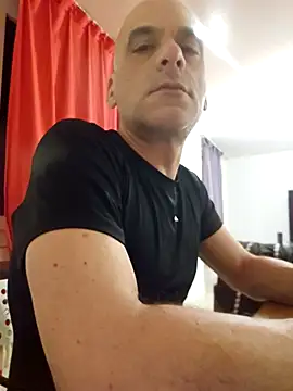 Snapshot of RoyVargo_real chatting on 30, 3, 2026 RoyVargo real online show from 30, 3, 2026