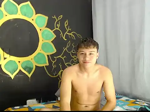 Snapshot of Boy_Lovely18 chatting on 30, 3, 2026 Boy Lovely18 online show from 30, 3, 2026