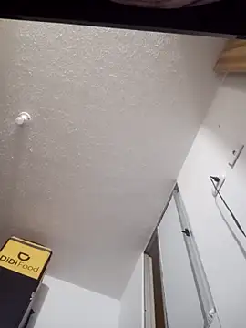 Snapshot of miguellccadena chatting on 12, 4, 2026 miguellccadena online show from 12, 4, 2026