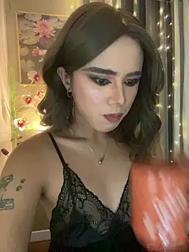 Snapshot of _Flirtyprincess_ chatting on 12, 5, 2026 Flirtyprincess online show from 12, 5, 2026