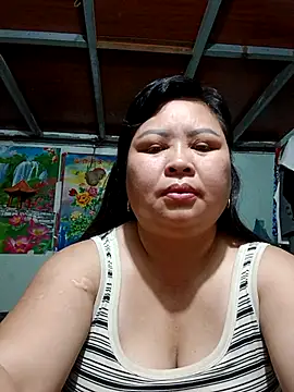 Snapshot of Monglan-c chatting on 5, 4, 2026 Monglan-c online show from 5, 4, 2026