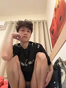 sexyboy-3525 online show from 16, 5, 2026