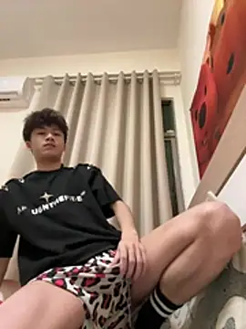 Snapshot of sexyboy-3525 chatting on 24, 6, 2026 sexyboy-3525 online show from 24, 6, 2026