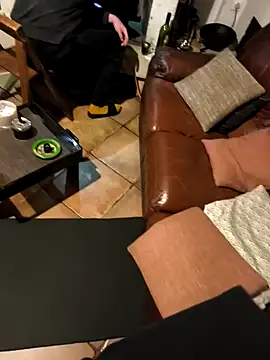 Snapshot of MassiveMask chatting on 3, 4, 2026 MassiveMask online show from 3, 4, 2026