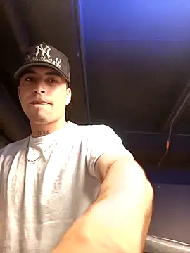 nico herrera   online show from 5, 4, 2026
