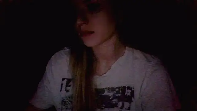 Snapshot of Alisa_Swan_ chatting on 1, 4, 2026 Alisa Swan online show from 1, 4, 2026