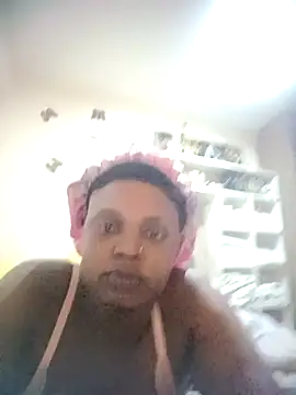 Snapshot of fauza12 chatting on 21, 4, 2026 fauza12 online show from 21, 4, 2026