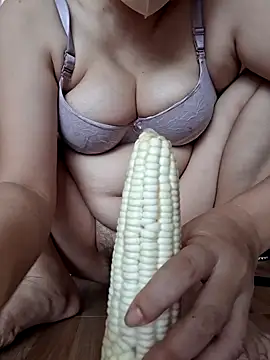 Snapshot of Yummy_9x chatting on 22, 6, 2026 Yummy 9x online show from 22, 6, 2026