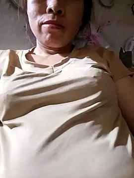 Snapshot of Vily-lonely chatting on 8, 4, 2026 Vily-lonely online show from 8, 4, 2026