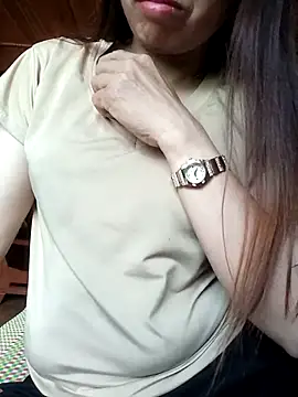 Snapshot of Vily-lonely chatting on 9, 4, 2026 Vily-lonely online show from 9, 4, 2026