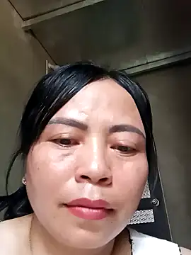 Snapshot of -Hami- chatting on 9, 4, 2026 -Hami- online show from 9, 4, 2026