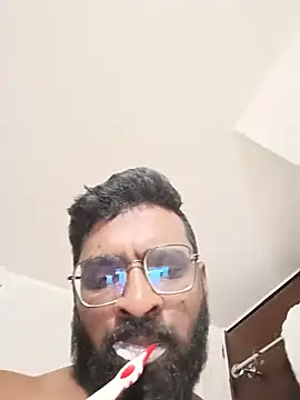 Snapshot of surya385 chatting on 27, 5, 2026 surya385 online show from 27, 5, 2026