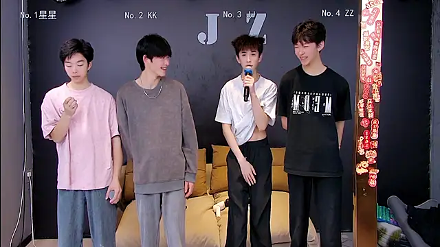 Snapshot of KOboys-818 chatting on 3, 4, 2026 KOboys-818 online show from 3, 4, 2026
