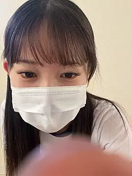 yuki2210 online show from 7, 4, 2026