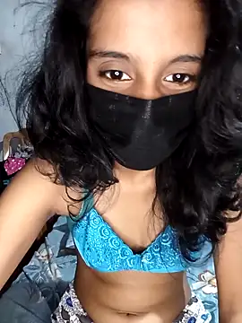 Snapshot of manu_babe chatting on 10, 4, 2026 manu babe online show from 10, 4, 2026