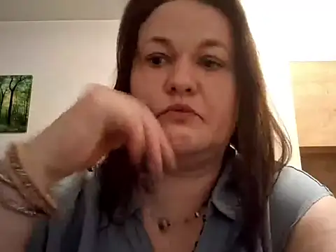 Snapshot of OpheliaMilf chatting on 10, 4, 2026 OpheliaMilf online show from 10, 4, 2026