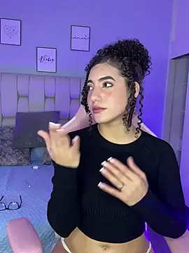 Snapshot of Odett_Khastoff chatting on 11, 4, 2026 Odett Khastoff online show from 11, 4, 2026