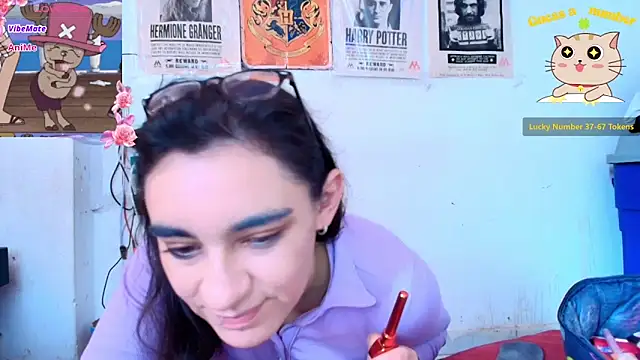 Snapshot of Ellaa_honey chatting on 5, 5, 2026 Ellaa honey online show from 5, 5, 2026
