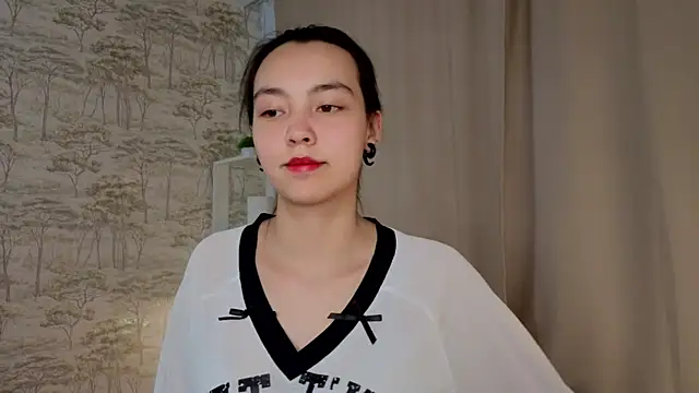 Snapshot of CythiaFelmet chatting on 7, 5, 2026 CythiaFelmet online show from 7, 5, 2026