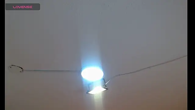 Snapshot of scarlet1609 chatting on 19, 5, 2026 scarlet1609 online show from 19, 5, 2026